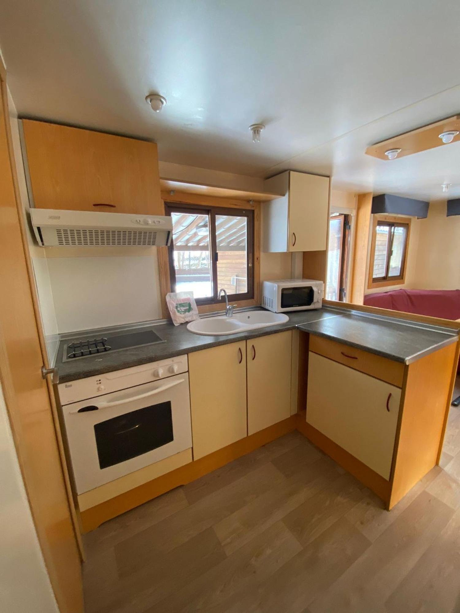 Camping Bungalows La Borda Del Pubill Ribera de Cardós Buitenkant foto